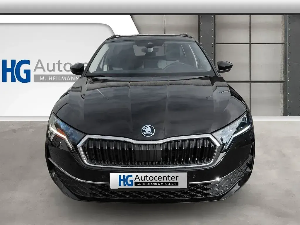 Neu Skoda Octavia 150 PS (110 kW) 2026 Schwarz Kombi