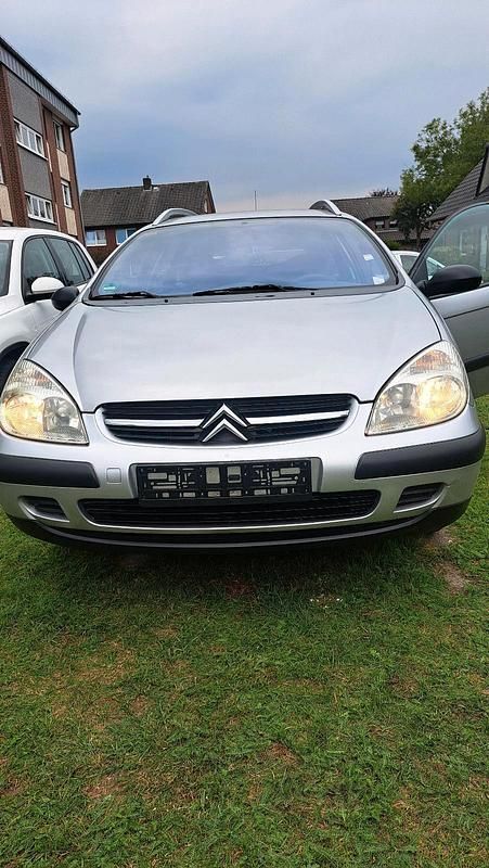 Grau Gebraucht 2002 Citroën C5 Kombi | 1.450 € - Bild 1/4