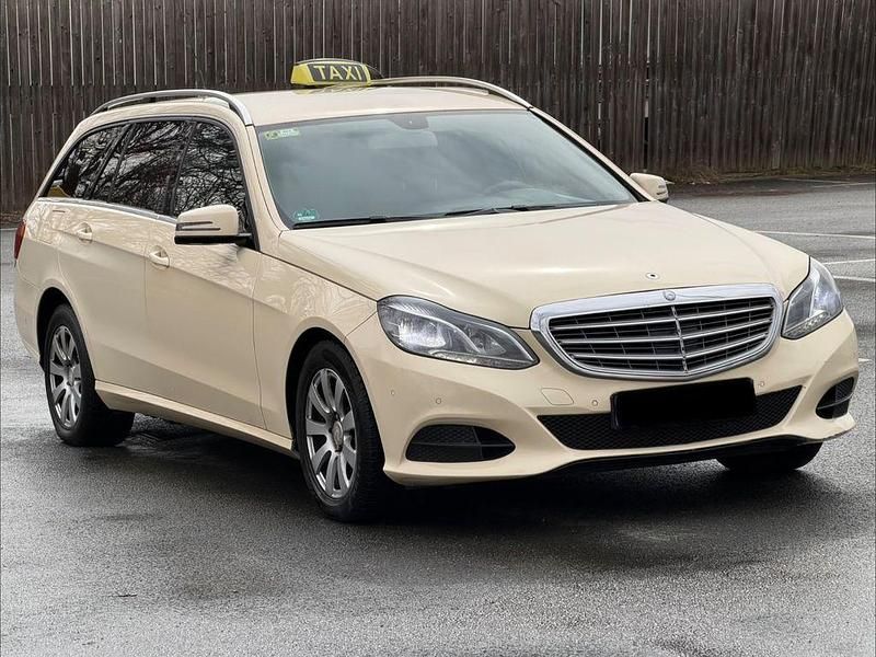 Gebraucht Mercedes E200 136 PS (100 kW) 2016 Gelb Kombi