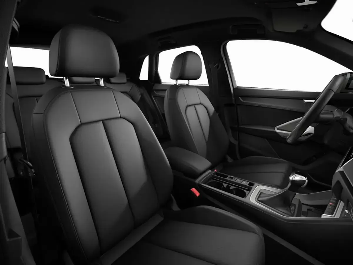 Gebraucht Audi Q3 Advanced 150 PS (110 kW) 2025 Schwarz SUV