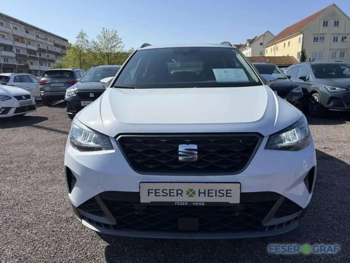 Neu Seat Arona FR 150 PS (110 kW) 2026 Glacial weiß metallic SUV