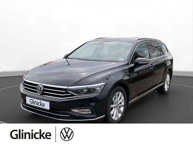 Gebraucht VW Passat Elegance 150 PS (110 kW) 2020 Deep black perleffekt Kombi