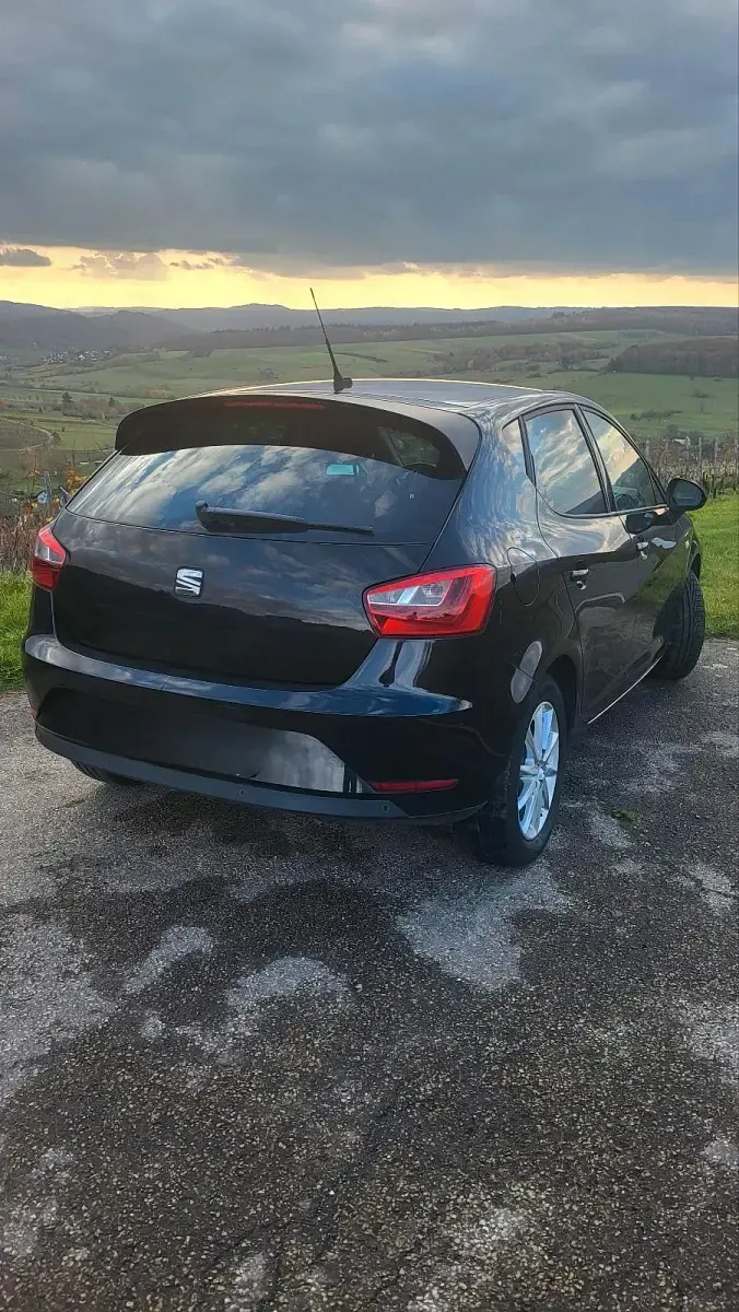 Gebraucht Seat Ibiza 75 PS (55 kW) 2015 Schwarz Kleinwagen