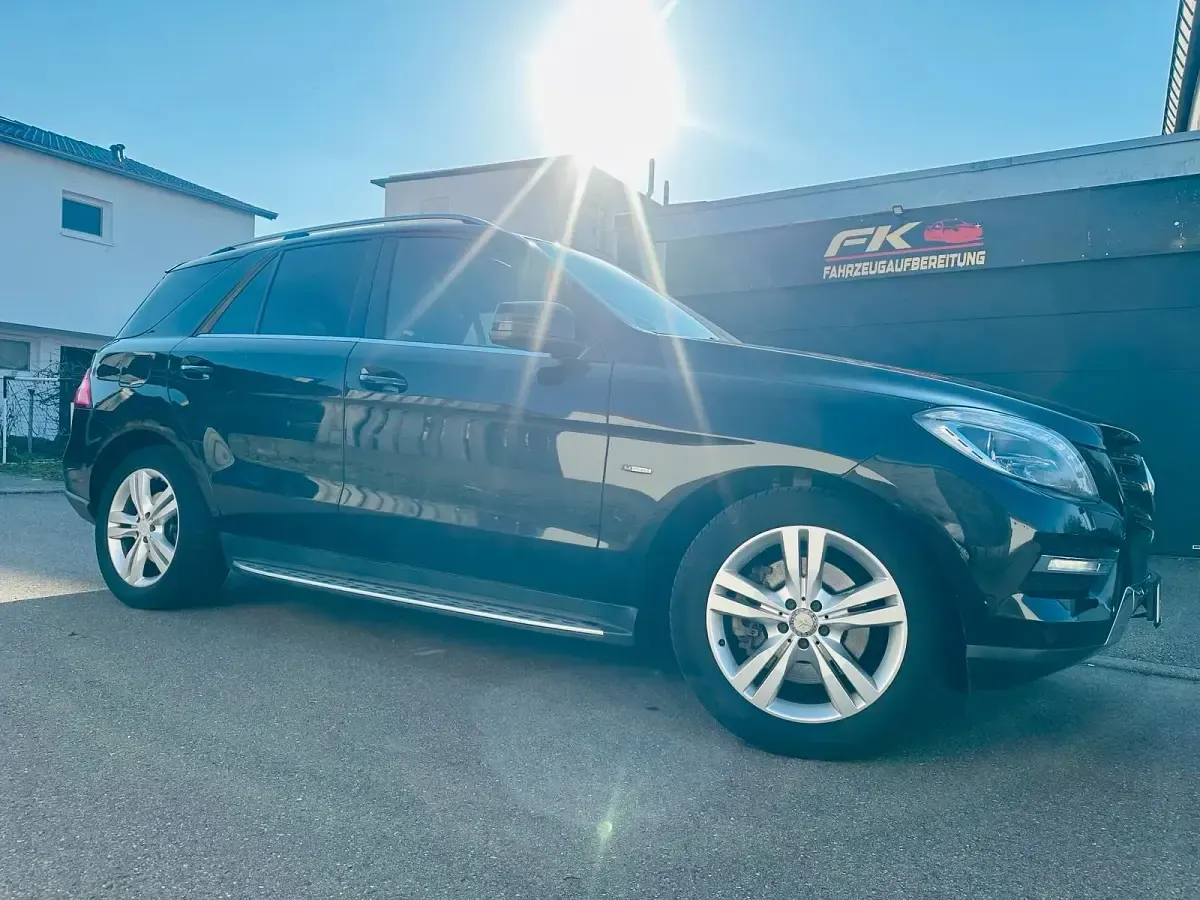 Gebraucht Mercedes ML350 306 PS (225 kW) 2013 Schwarz SUV