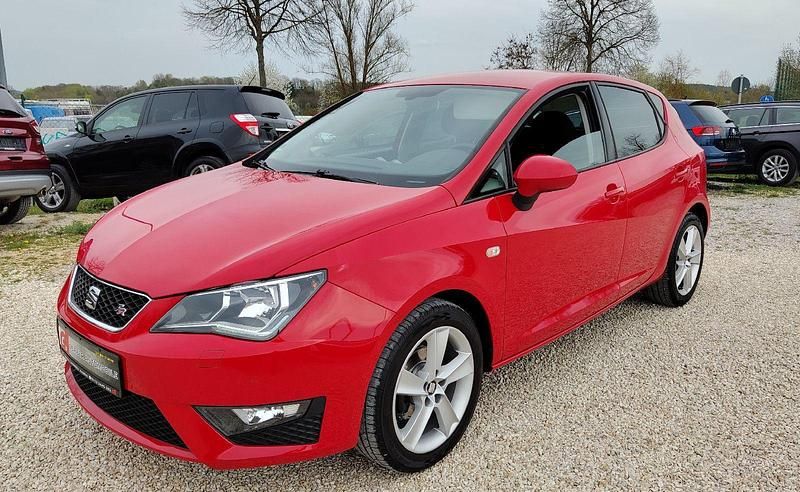 Rot Gebraucht 2017 Seat Ibiza FR Kleinwagen | 9.800 € (Fairer Preis) - Bild 1/4