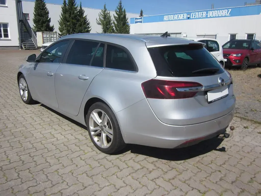 Gebraucht Opel Insignia Edition 163 PS (119 kW) 2014 Silber Kombi