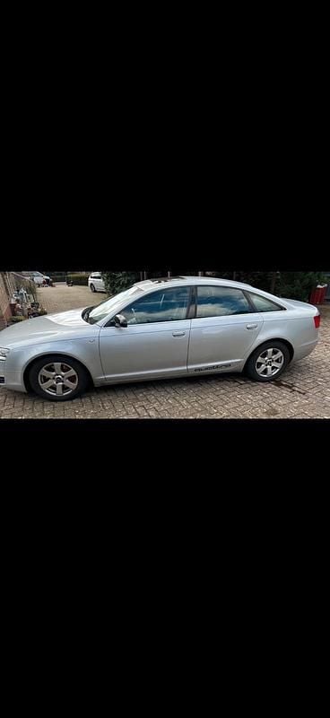 Second-hand Audi A6 180 CP (132 kW) 2005 Gri Berlinǎ