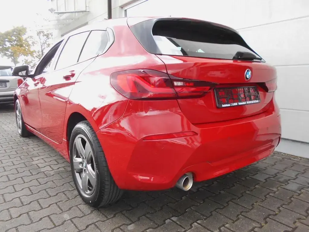 Gebraucht BMW 116 109 PS (80 kW) 2021 Rot Kleinwagen