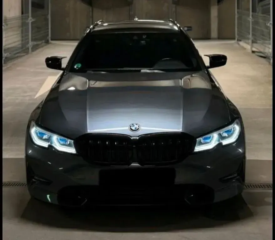 Gebraucht BMW 320 190 PS (139 kW) 2020 Schwarz Kombi