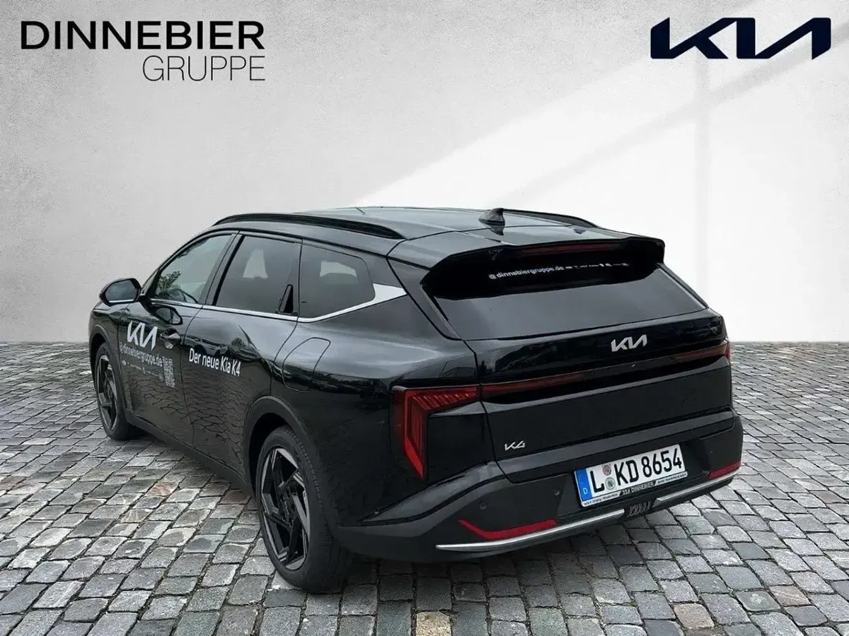 Gebraucht Kia K4 Spirit 150 PS (110 kW) 2026 Schwarz (metallic) Kombi