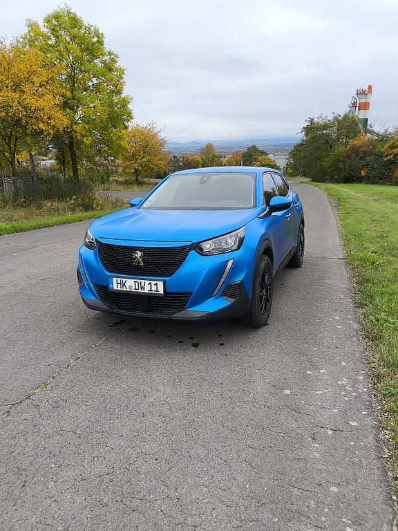 Blau Gebraucht 2020 Peugeot 2008 Active SUV | 15.250 € (Fairer Preis) - Bild 1/4
