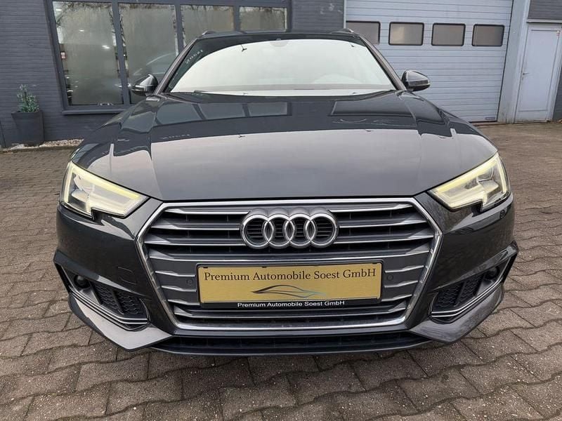 Gebraucht Audi A4 S-Line 218 PS (160 kW) 2017 Grau Kombi
