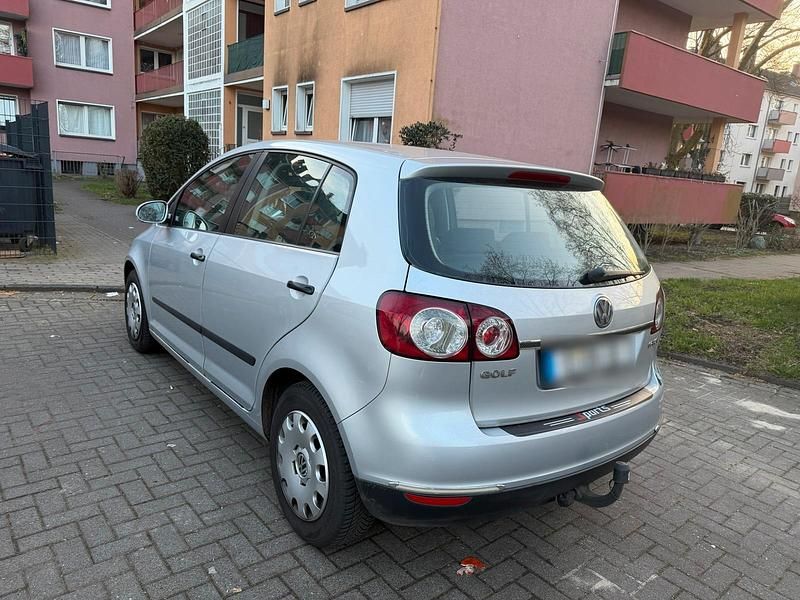 Gebraucht VW Golf IV 110 PS (80 kW) 2004 Silber Kleinwagen
