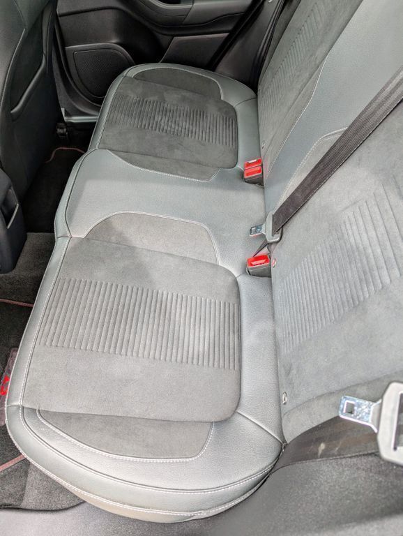Grau Gebraucht 2020 Ford Fiesta ST Kleinwagen | 17.900 € (Fairer Preis) - Bild 1/4