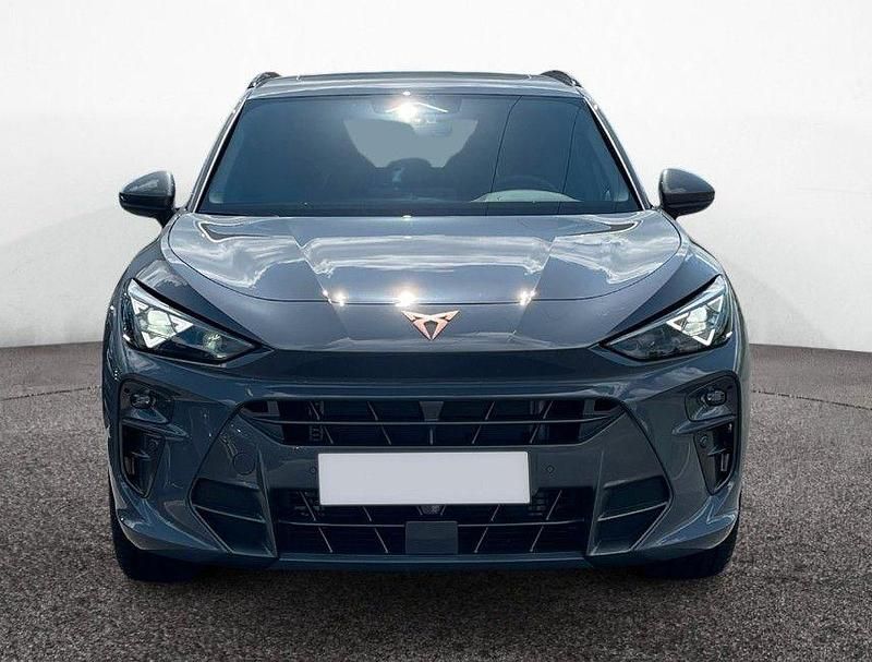 Grau Gebraucht 2025 Cupra Terramar VZ2 SUV | 45.990 € (Fairer Preis) - Bild 1/4