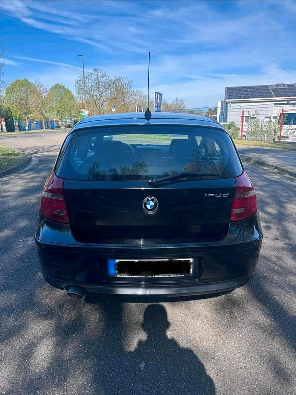 Gebraucht BMW 120 Coupé 177 PS (130 kW) 2010 Schwarz Coupé