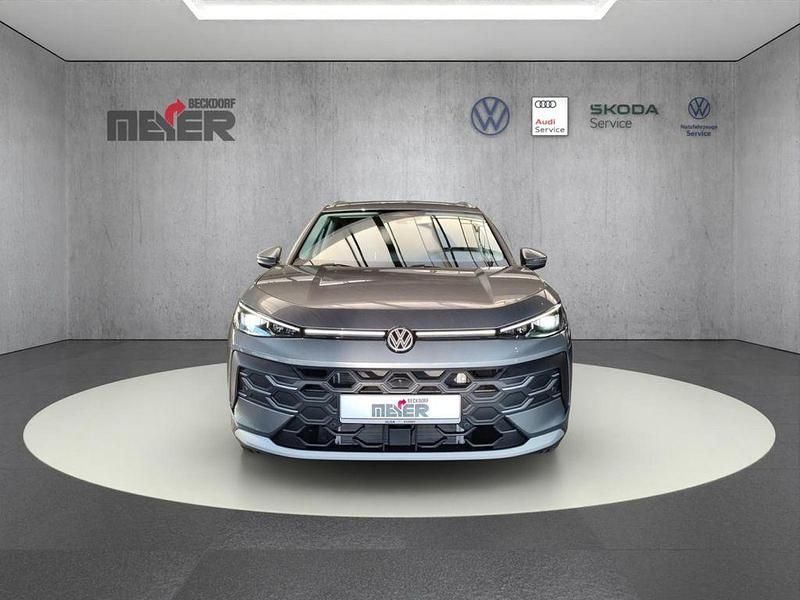 Neu VW T-Roc Style 150 PS (110 kW) 2026 Wolf grey (grau) SUV