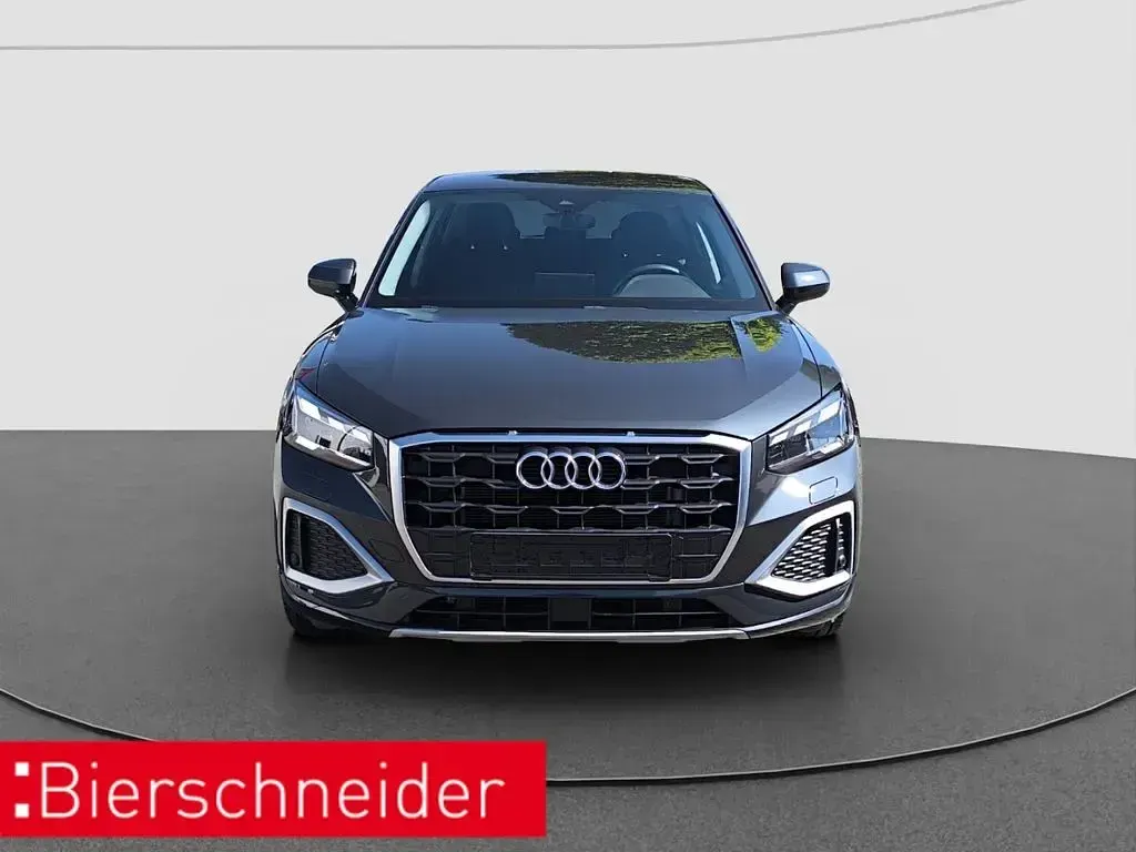 Gebraucht Audi Q2 Advanced 150 PS (110 kW) 2023 Grau SUV