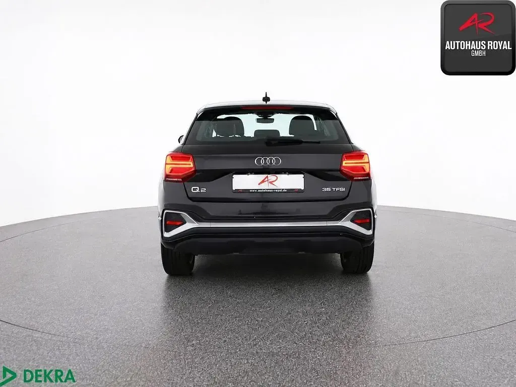 Gebraucht Audi Q2 S-Line 150 PS (110 kW) 2024 Schwarz SUV