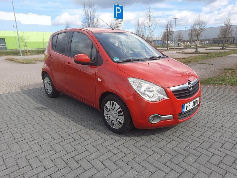 Gebraucht Opel Agila 65 PS (47 kW) 2008 Rot Kleinwagen