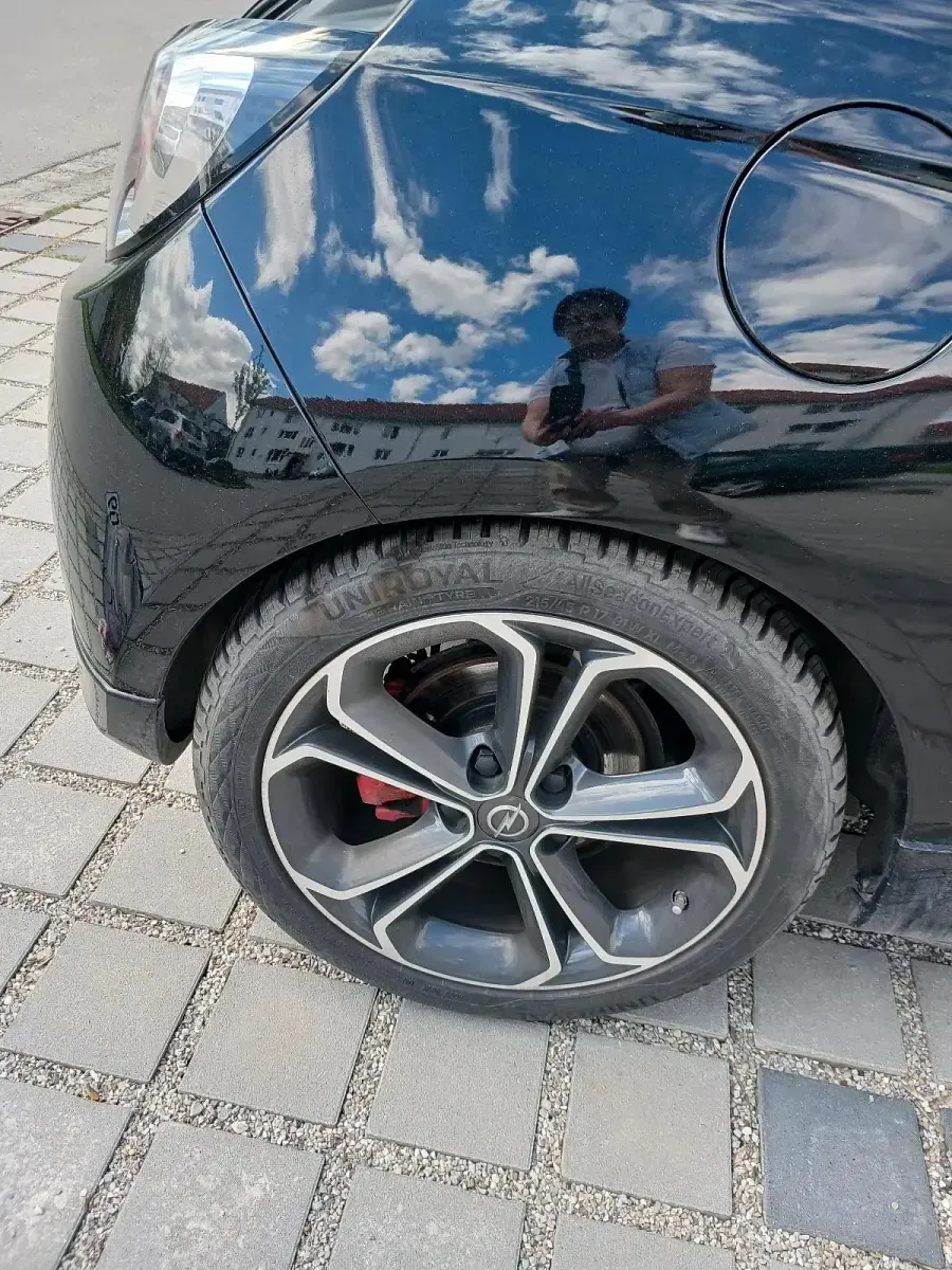 Gebraucht Opel Adam 150 PS (110 kW) 2018 Schwarz Kleinwagen
