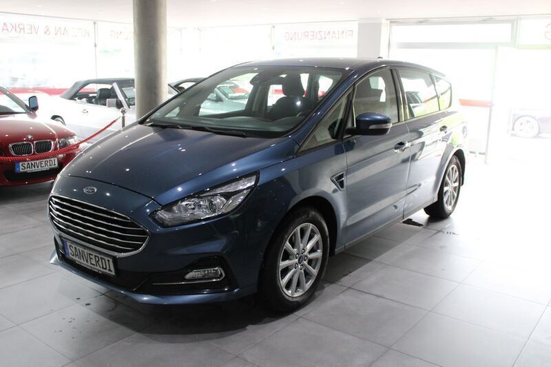 Blau Gebraucht 2021 Ford S-MAX S Van / Kleinbus | 14.990 € (Teuer) - Bild 1/4