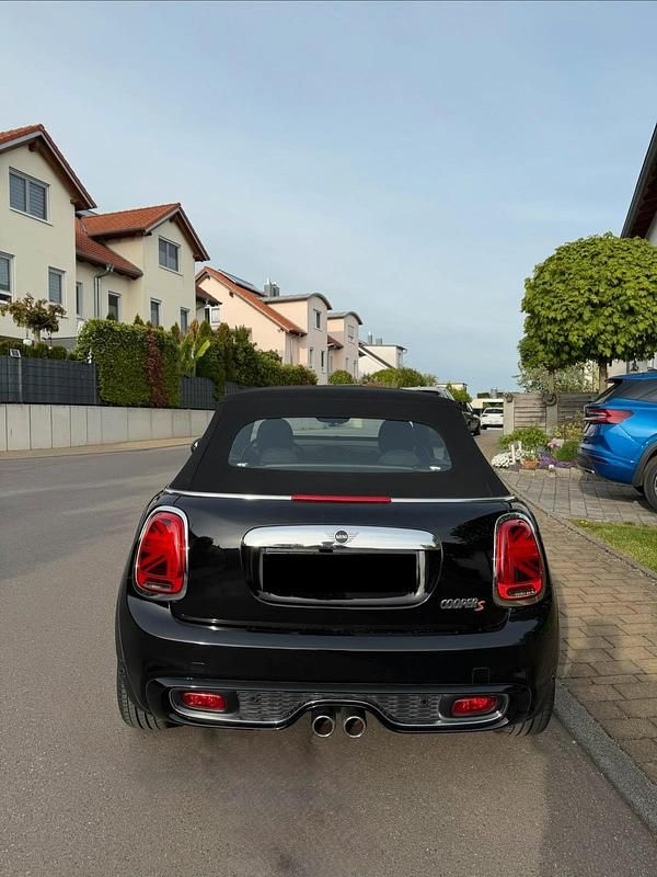 Gebraucht Mini Cooper S Cabriolet 192 PS (141 kW) 2019 Schwarz Cabrio