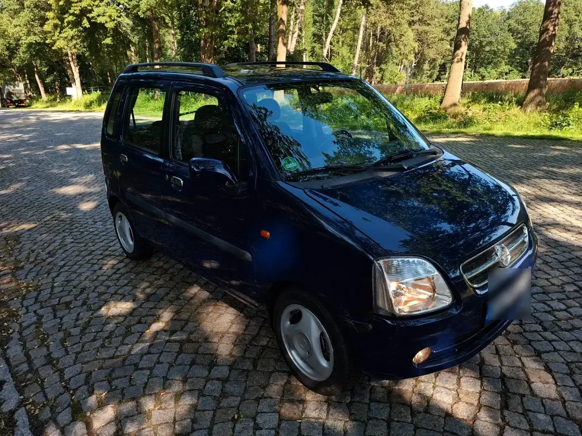 Gebraucht Opel Agila 75 PS (55 kW) 2003 Blau Van / Kleinbus