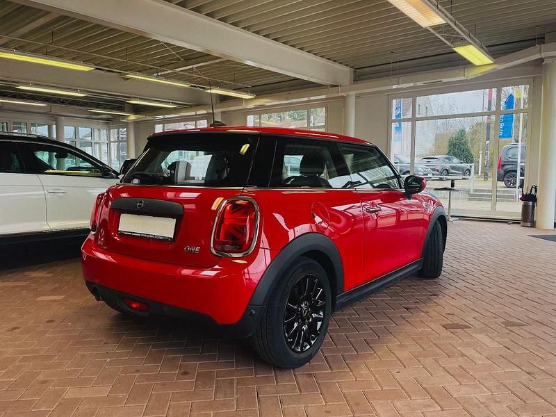 Gebraucht Mini ONE Pepper 102 PS (75 kW) 2019 Rot Kleinwagen