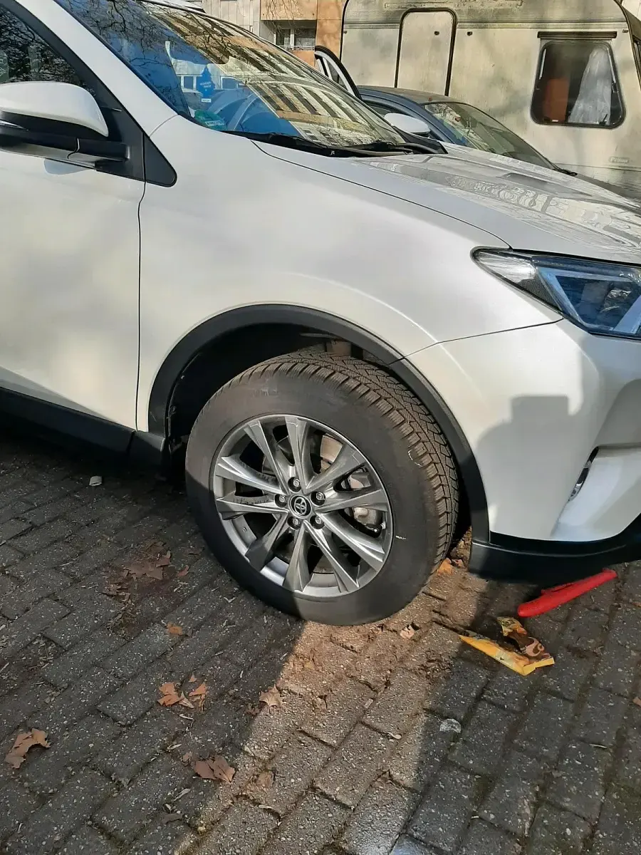 Gebraucht Toyota RAV4 150 PS (110 kW) 2016 Weiß SUV