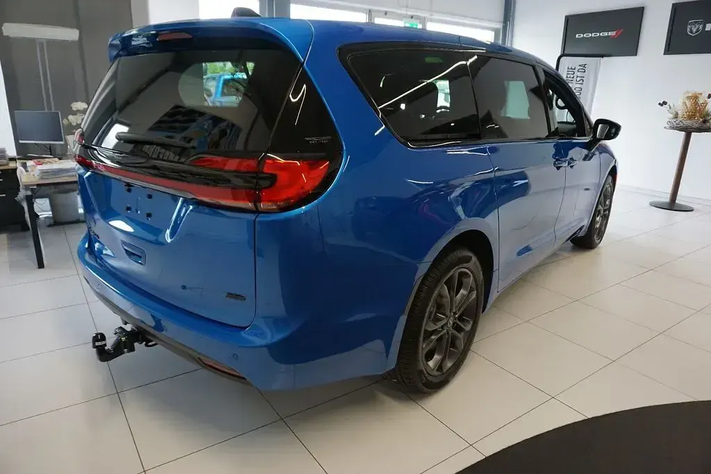 Nuevo Chrysler Pacifica 291 CV (214 kW) 2026 Azul Van