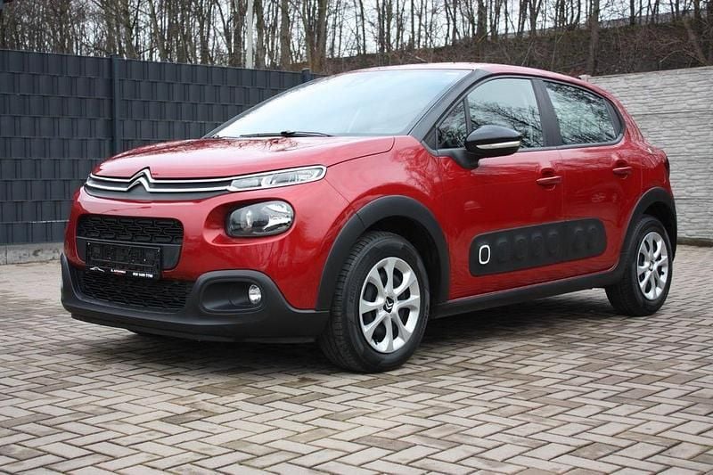 Rot Gebraucht 2019 Citroën C3 Feel Limousine | 7.888 € (Guter Preis) - Bild 1/4