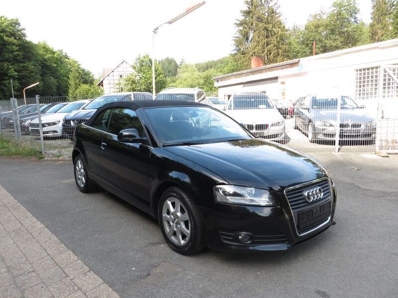 Gebraucht Audi A3 Cabriolet Attraction 102 PS (75 kW) 2009 Schwarz Cabrio