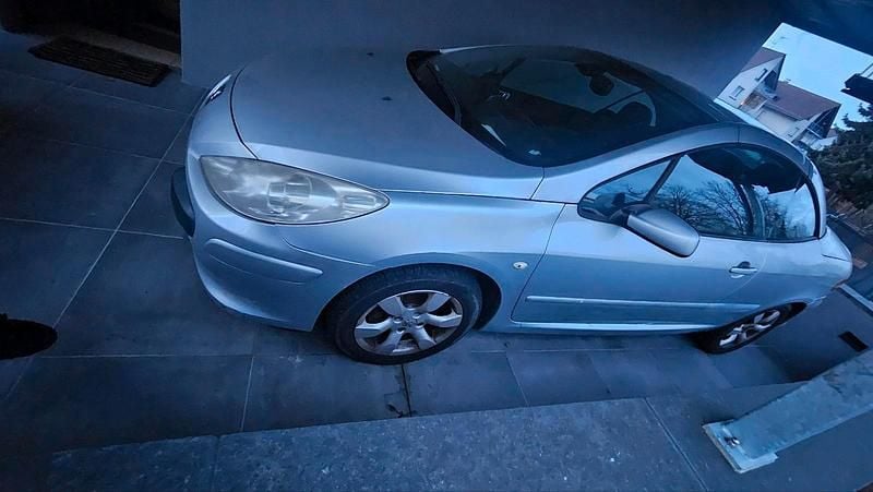 Gebraucht Peugeot 307 CC 140 PS (102 kW) 2006 Grau Cabrio