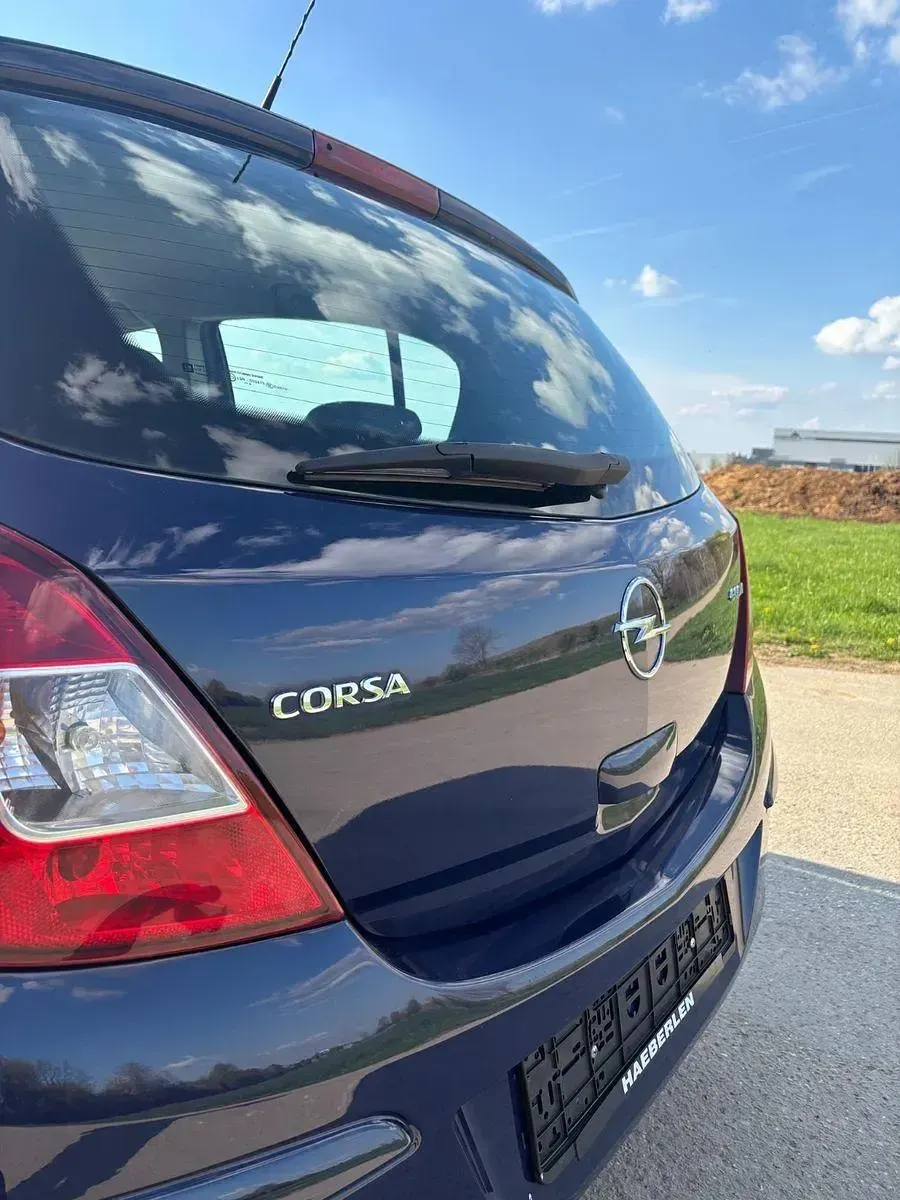 Gebraucht Opel Corsa 60 PS (44 kW) 2009 Blau Kleinwagen