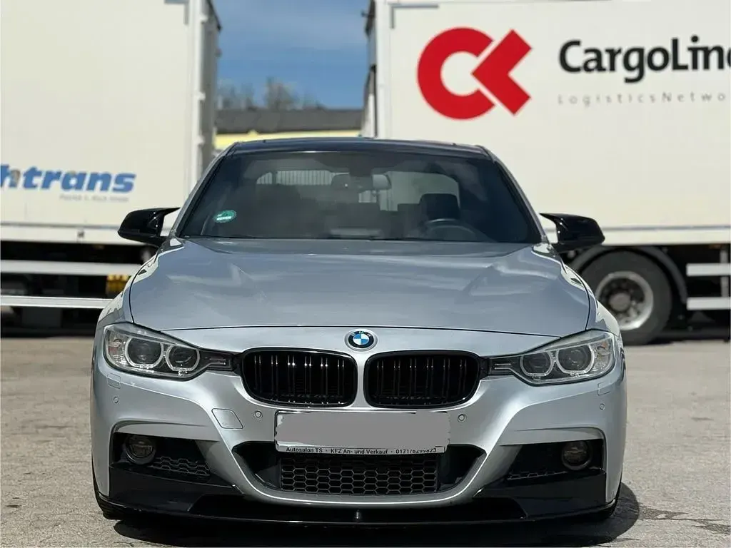 Gebraucht BMW 335 Sport Line 306 PS (225 kW) 2012 Silber Limousine