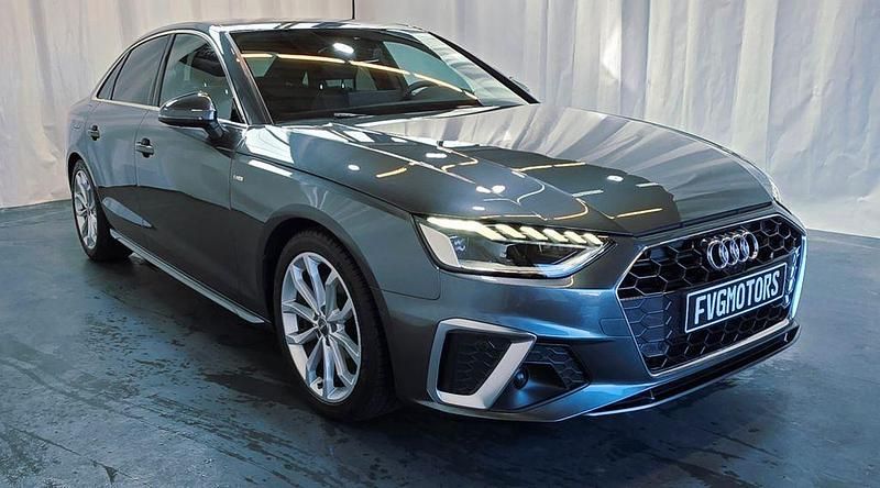 Gebraucht Audi A4 S-Line 150 PS (110 kW) 2020 Grau Limousine