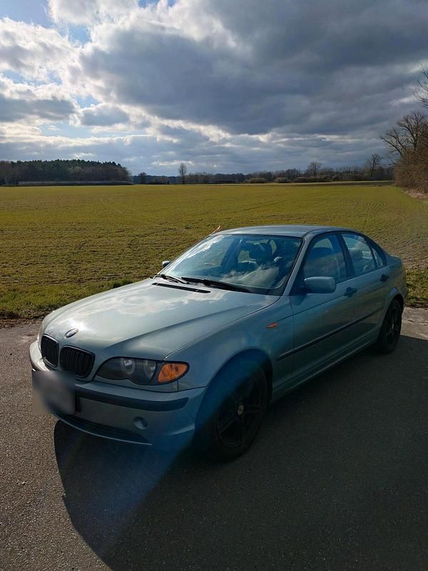 Gebraucht BMW 316 116 PS (85 kW) 2002 Limousine