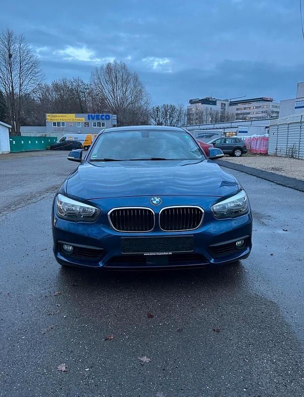 Gebraucht BMW 118 150 PS (110 kW) 2017 Blau Kleinwagen
