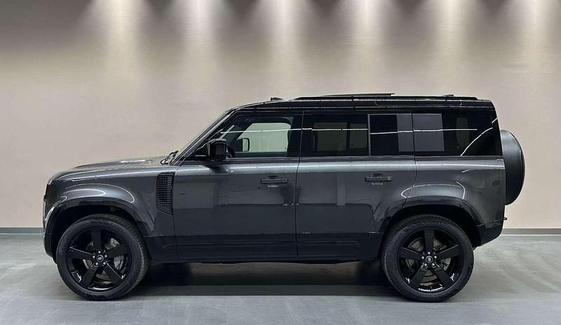 Gebraucht Land Rover Defender HSE Dynamic 300 PS (220 kW) 2025 Carpathian grey SUV