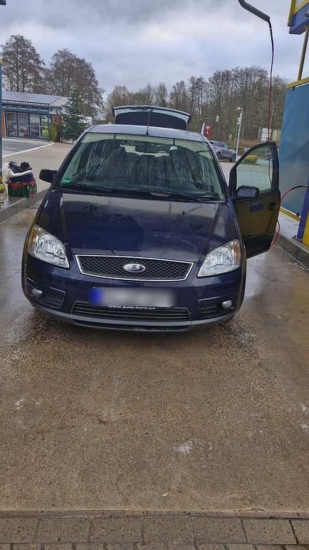 Blau Gebraucht 2006 Ford Focus Limousine | 2.599 € (Fairer Preis) - Bild 1/4