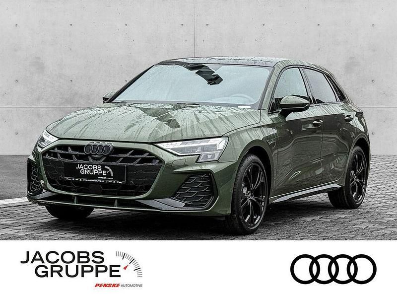 Distriktgruen Neu 2025 Audi A3 Sportback e-tron S-Line Kleinwagen | 49.950 € (Teuer) - Bild 1/4