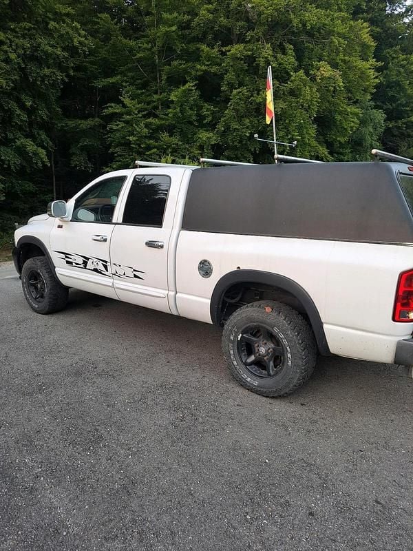 Usado Dodge Ram 350 CV (257 kW) 2004 Blanco Pickup/Camioneta