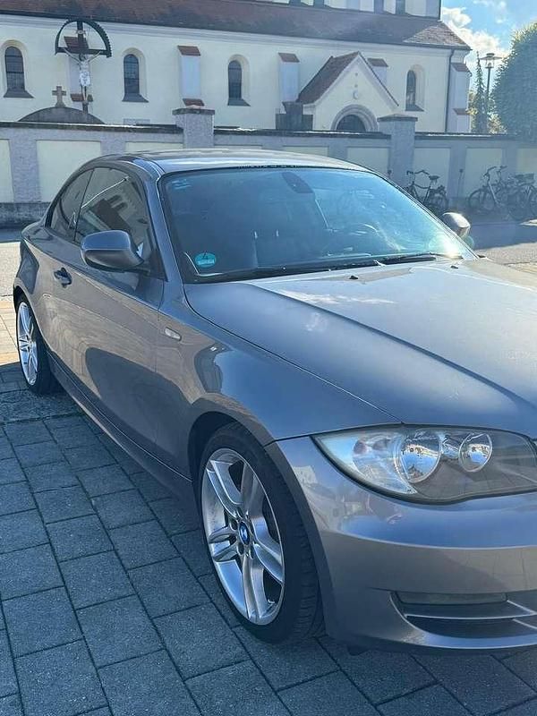 Gebraucht BMW 120 Coupé 177 PS (130 kW) 2010 Coupé