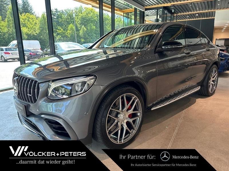 Grau Gebraucht 2019 Mercedes GLC63 AMG Coupé | 59.863 € (Guter Preis) - Bild 1/4