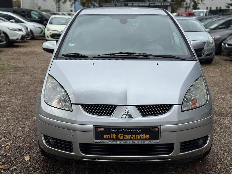 Gebraucht Mitsubishi Colt Motion 95 PS (69 kW) 2007 Grau Van / Kleinbus