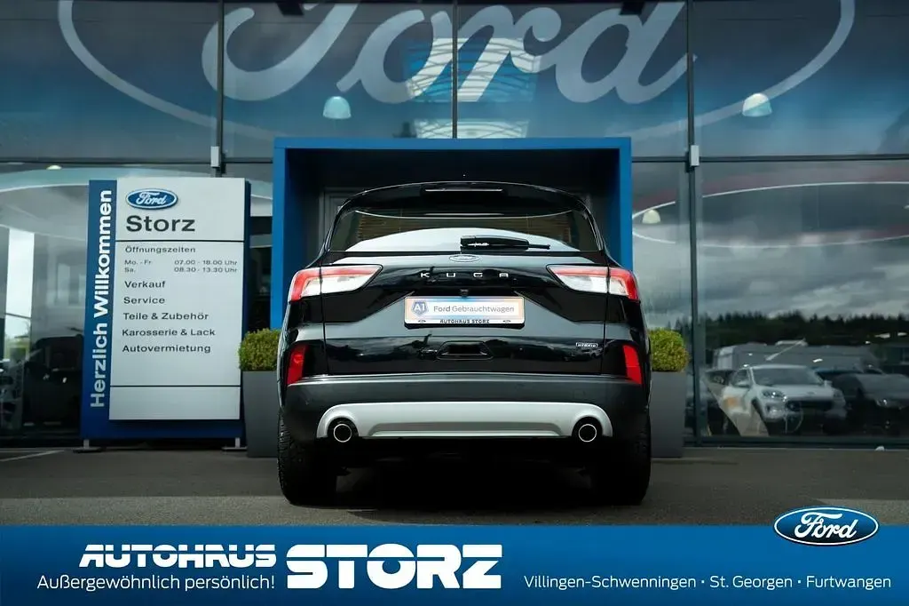 Gebraucht Ford Kuga Titanium 224 PS (164 kW) 2022 Schwarz SUV