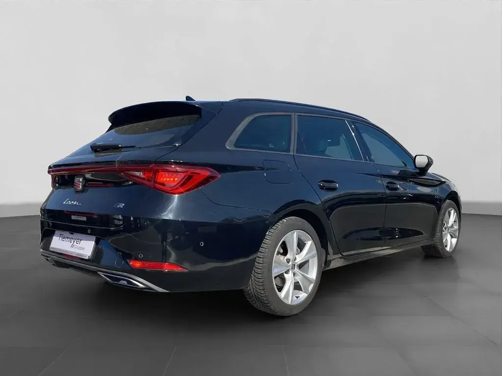 Gebraucht Seat Leon FR 150 PS (110 kW) 2024 Mitternachtsschwarz metallic Kombi