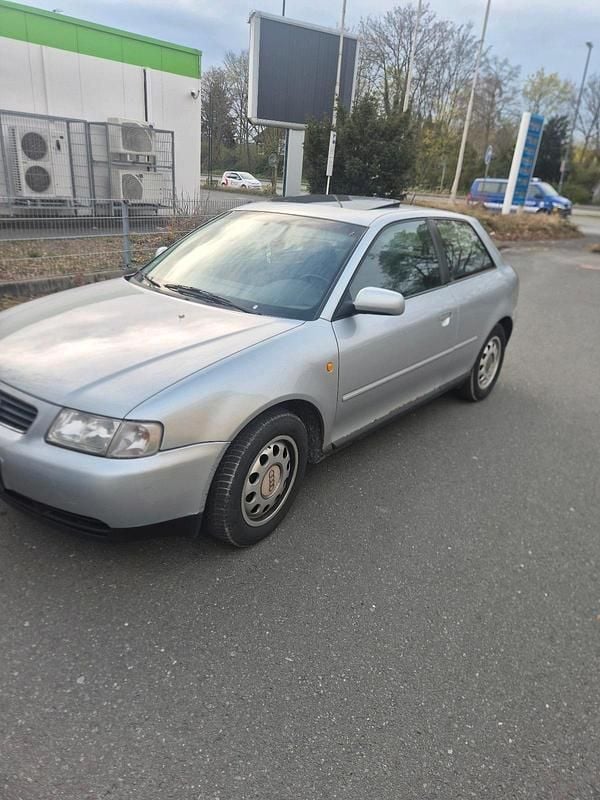 Gebraucht Audi A3 101 PS (74 kW) 1997 Silber Kleinwagen