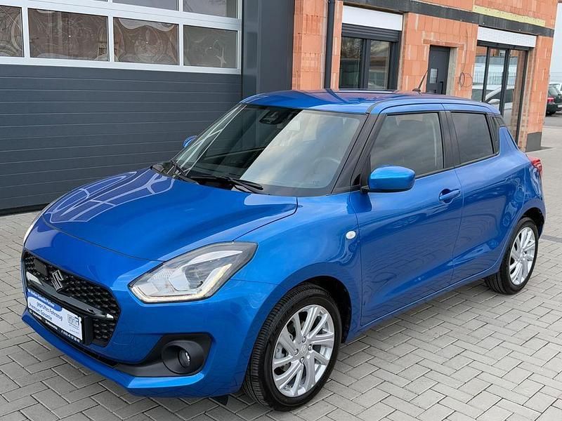 Gebraucht Suzuki Swift 90 PS (66 kW) 2023 Blau Kleinwagen